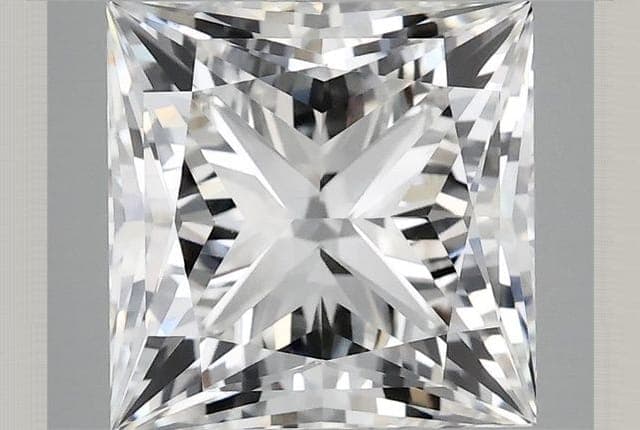 IGI | 4.81ct | Princess | E | VVS2 | Ideal