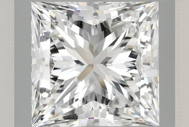 IGI | 4.81ct | Princess | E | VVS2 | Ideal