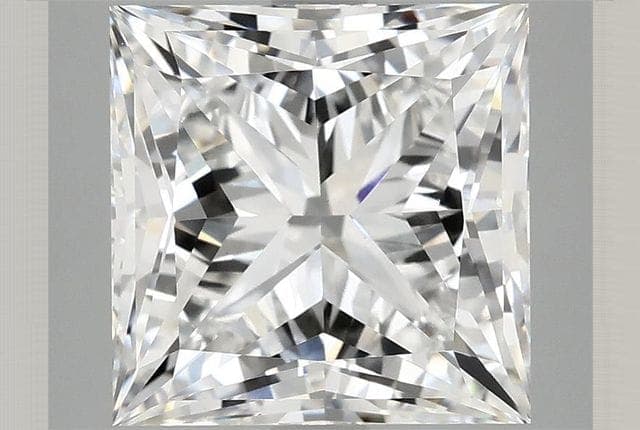 IGI | 4.73ct | Princess | E | VS1 | Ideal