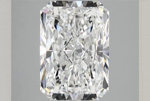 IGI | 3.9ct | Radiant | E | VVS2 | Very Good