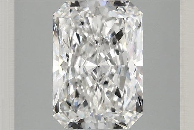 IGI | 2.87ct | Radiant | E | VS1 | Very Good