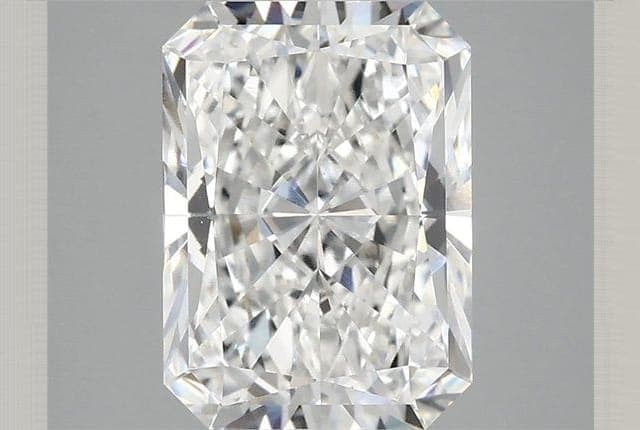 IGI | 2.84ct | Radiant | E | VS1 | Very Good