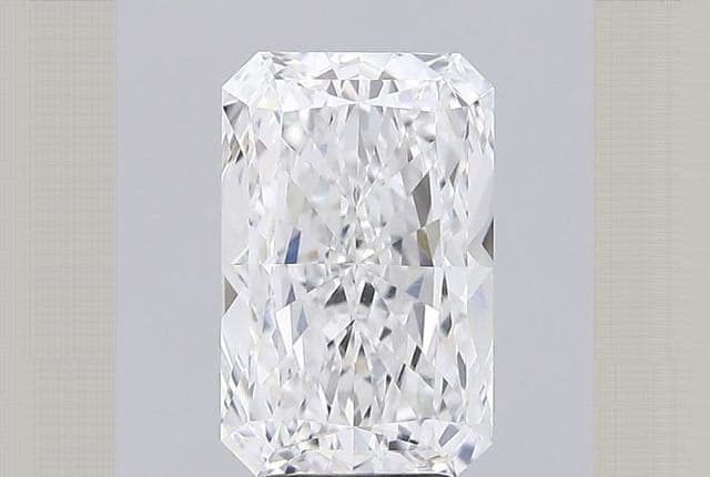 4.03ct | Radiant | D | VVS1 | Very Good