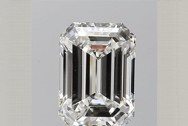 IGI | 1.93ct | Emerald | G | VS1 | Very Good