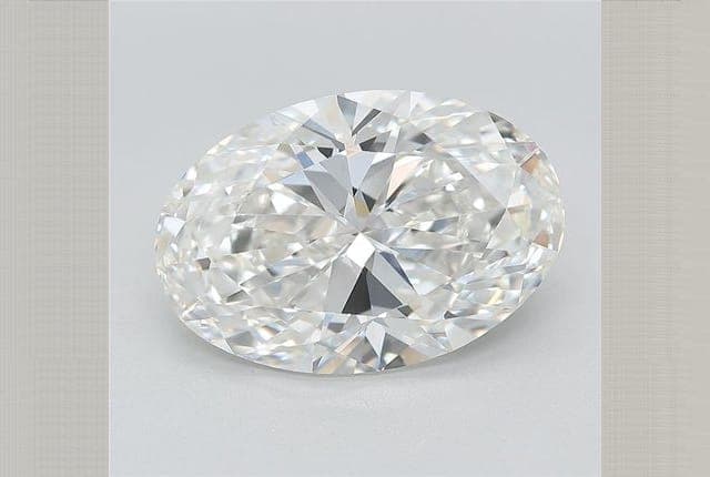 8.44ct | Oval | F | VVS2 | Excellent