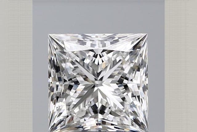 5.05ct | Princess | E | VS1 | Very Good