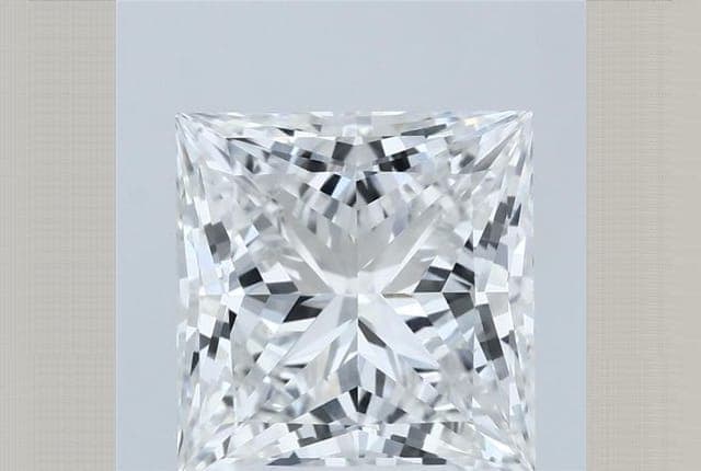 IGI | 4.51ct | Princess | E | VVS2 | Very Good