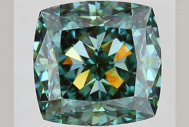 IGI | 7.57ct | Cushion | FANCY | VVS2 | Very Good