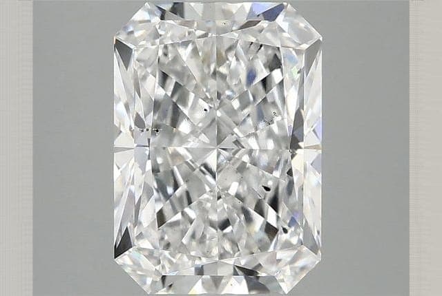IGI | 3.1ct | Radiant | E | SI1 | Very Good