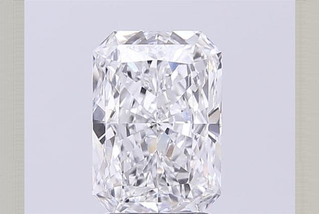 IGI | 2.43ct | Radiant | E | VS1 | Very Good