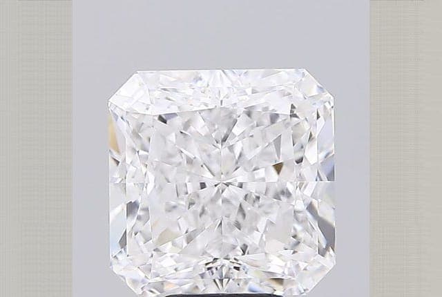 IGI | 5.73ct | Radiant | E | VVS2 | Very Good