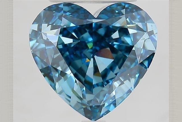 IGI | 5.45ct | Heart | FANCY | VVS2 | Very Good