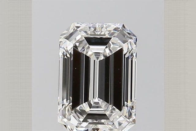IGI | 2.04ct | Emerald | F | VS1 | Very Good