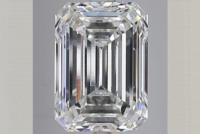 IGI | 10.82ct | Emerald | F | VS1 | Very Good