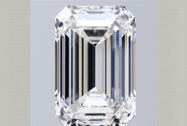 IGI | 9.1ct | Emerald | E | VS2 | Very Good