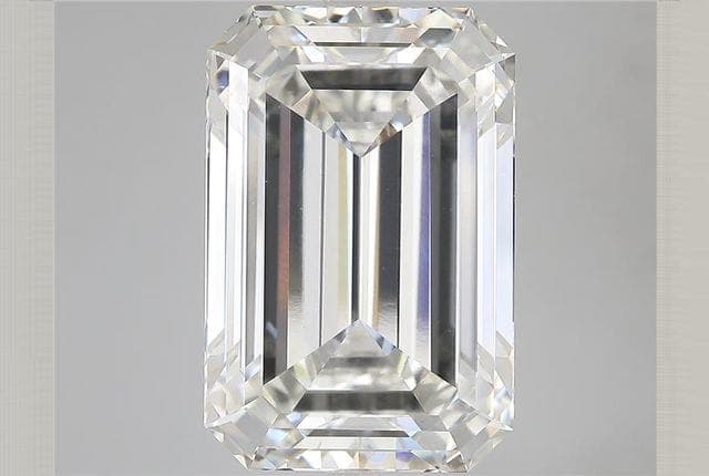 IGI | 15.6ct | Emerald | G | VS1 | Very Good