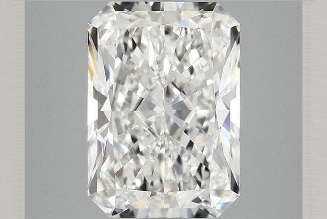 IGI | 4.18ct | Radiant | E | VVS2 | Very Good