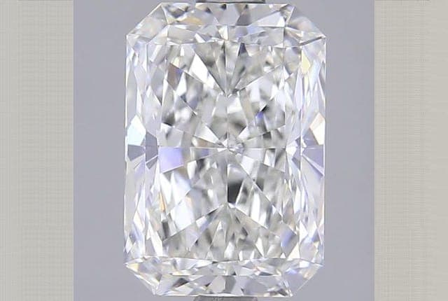 IGI | 2.7ct | Radiant | F | VS1 | Very Good