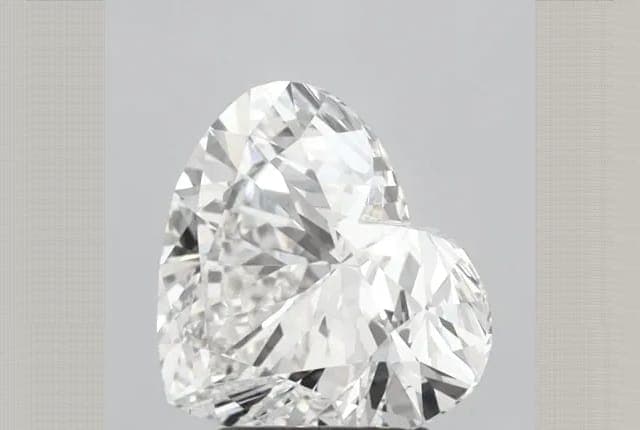 IGI | 2.7ct | Heart | F | VS1 | Very Good