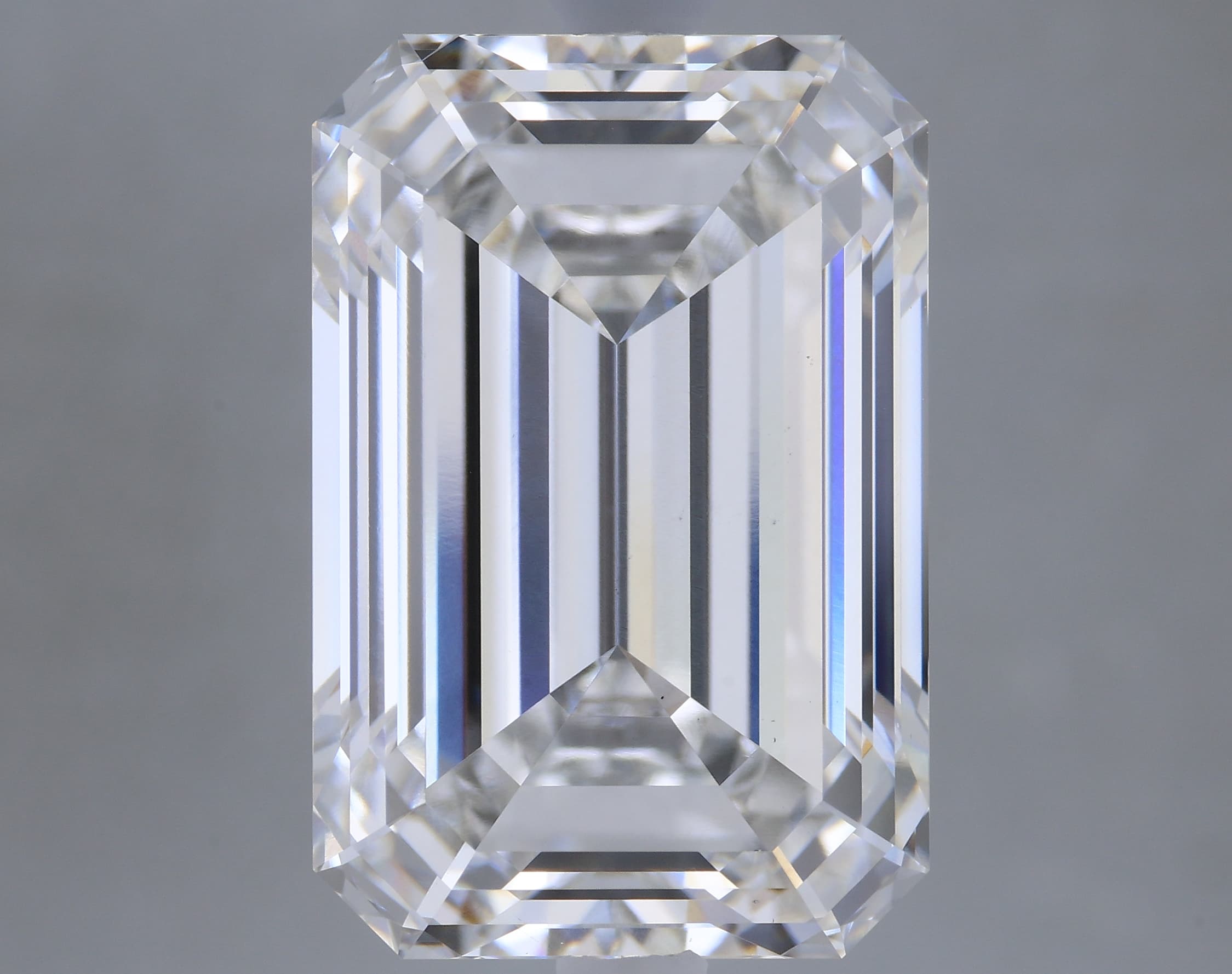 IGI | 6.01ct | Emerald | F | VS1 | Excellent