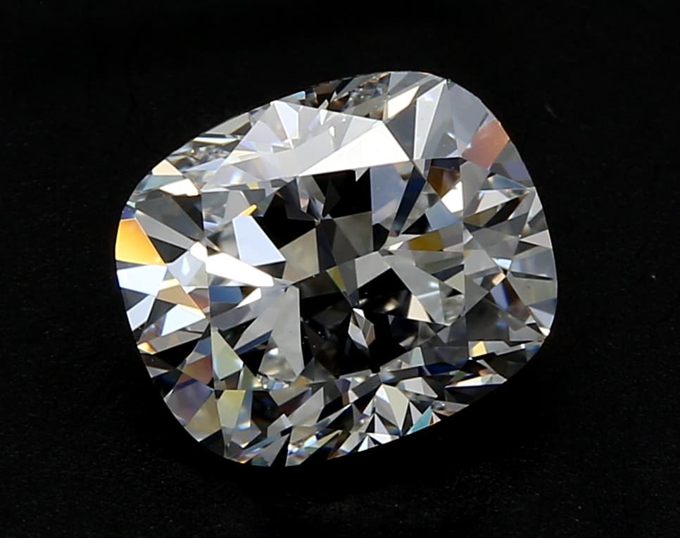 IGI | 2.21ct | Cushion | E | VVS2 | Good
