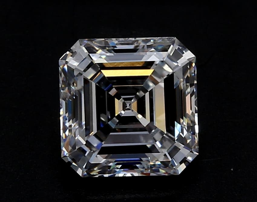 IGI | 3.92ct | Asscher | D | VVS2 | Excellent