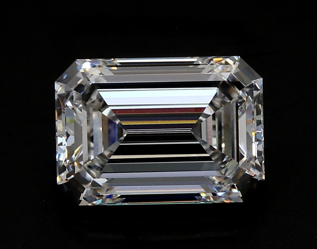 IGI | 3.21ct | Emerald | D | VVS2 | Very Good