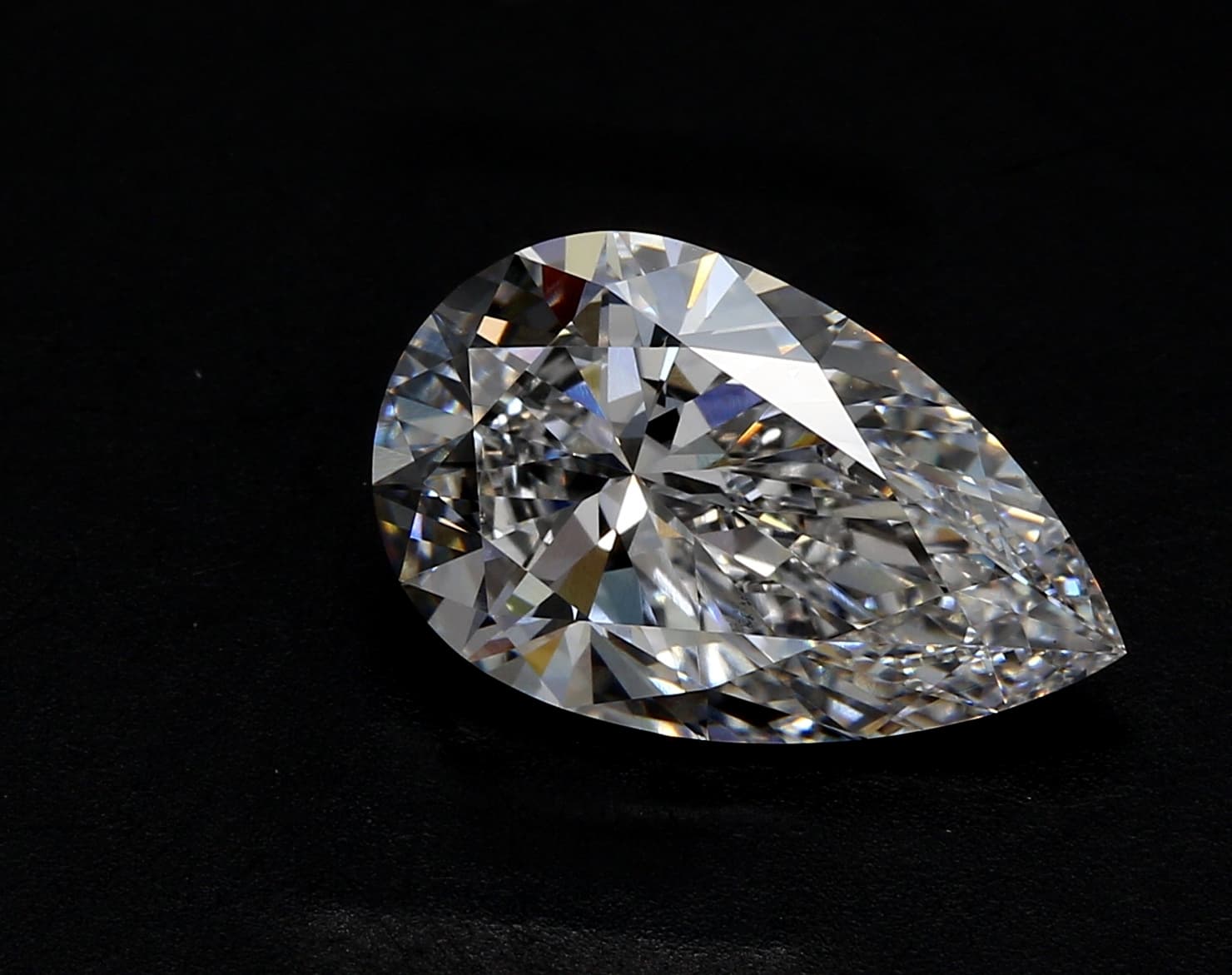 10.07ct | Pear | E | VVS2 | Very Good