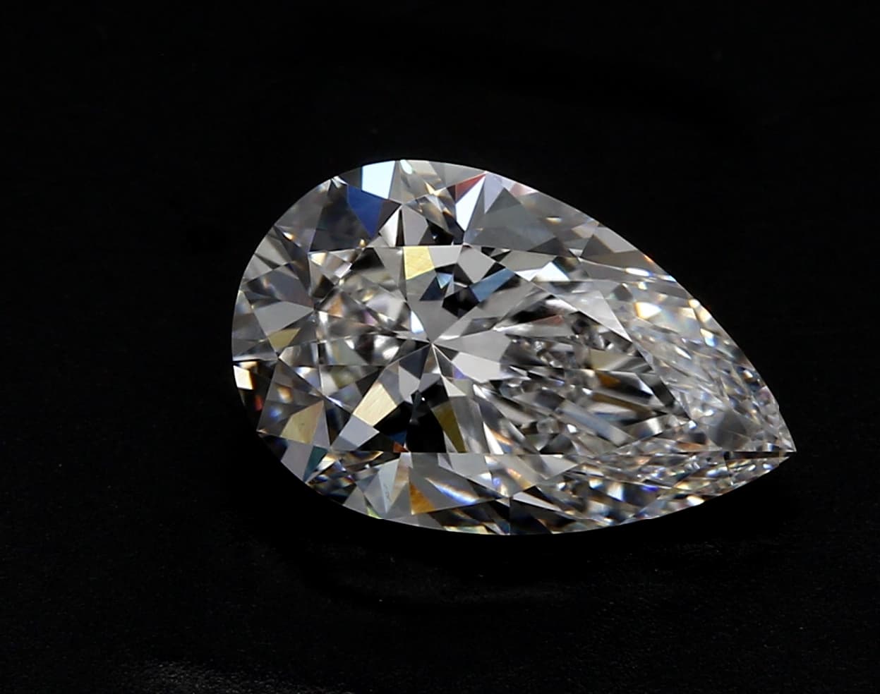 5.88ct | Pear | E | VVS2 | Excellent