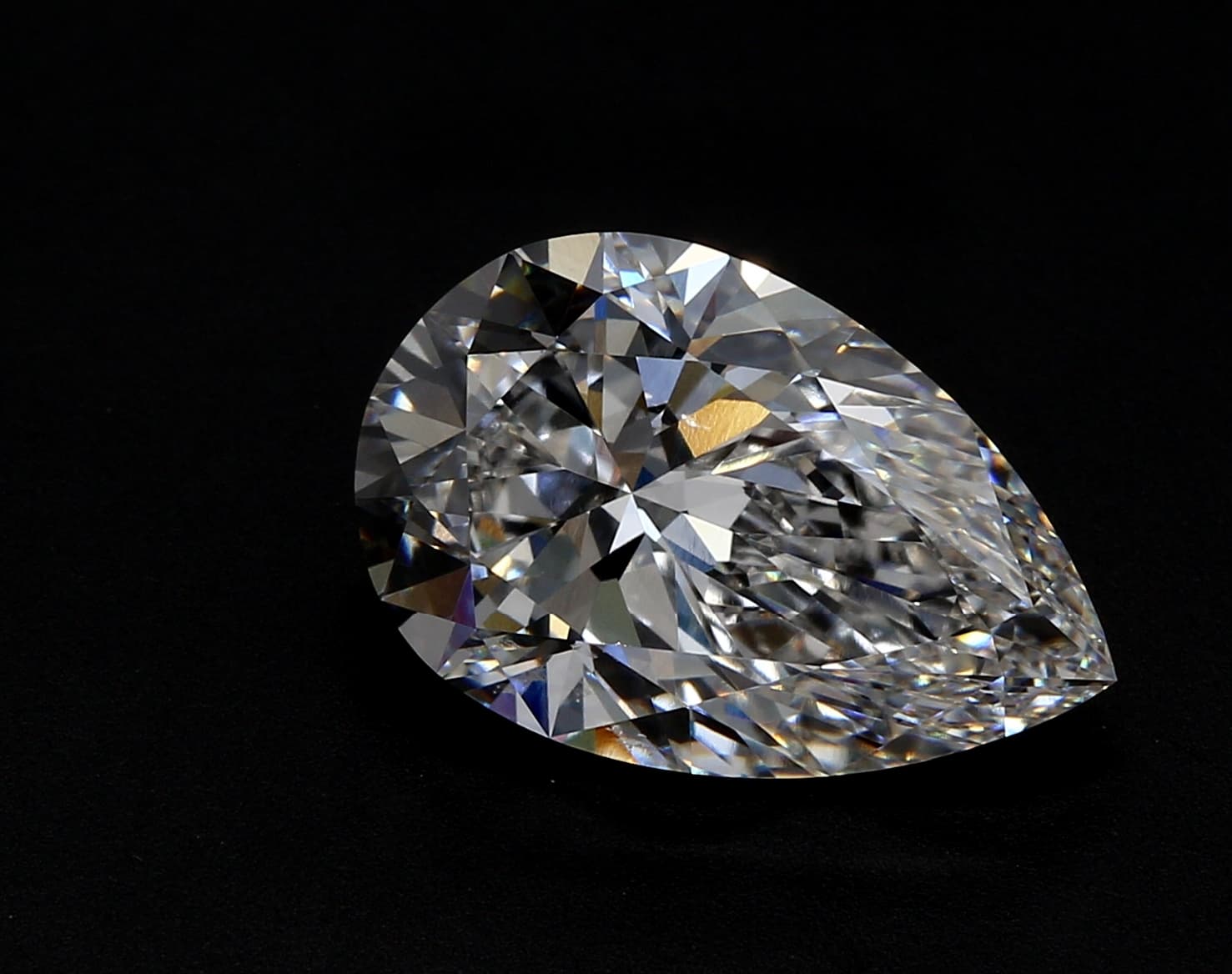 IGI | 2.85ct | Pear | E | VS1 | Very Good