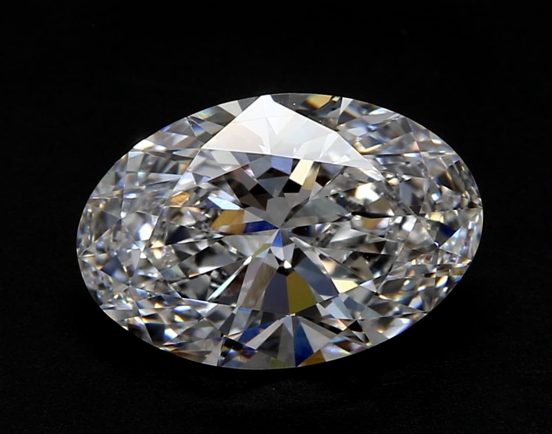 3.96ct | Oval | E | VVS2 | Very Good