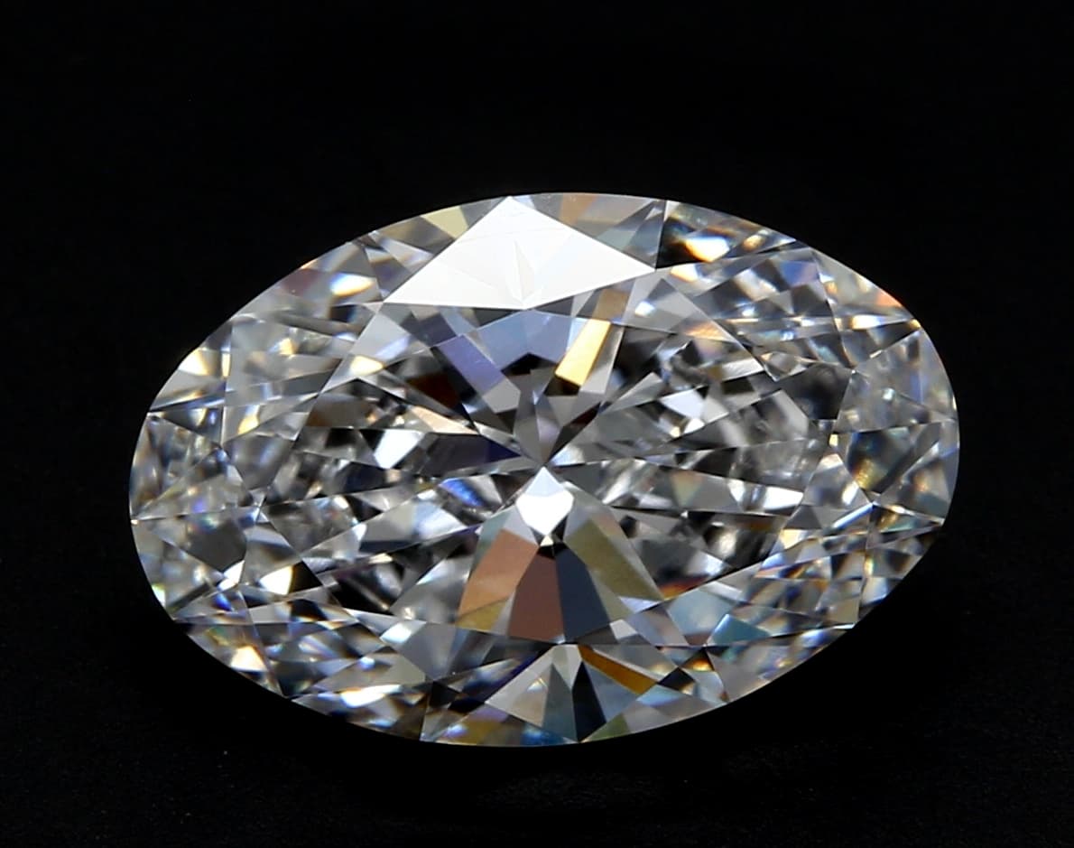 7.05ct | Oval | E | VVS2 | Excellent