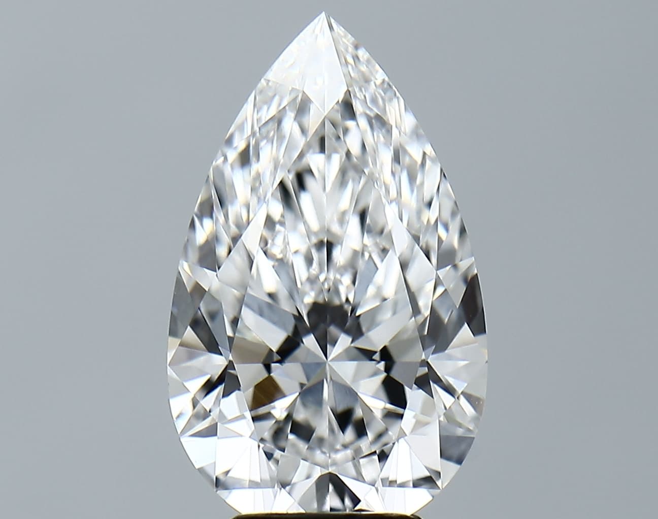 4.85ct | Pear | E | VVS2 | Ideal