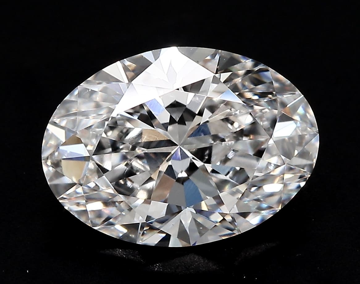 5.99ct | Oval | F | VVS2 | Excellent