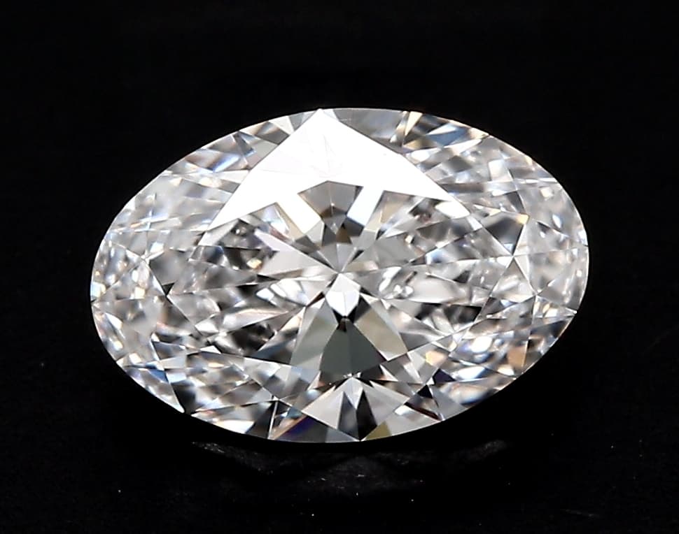 6.77ct | Oval | F | VVS2 | Excellent