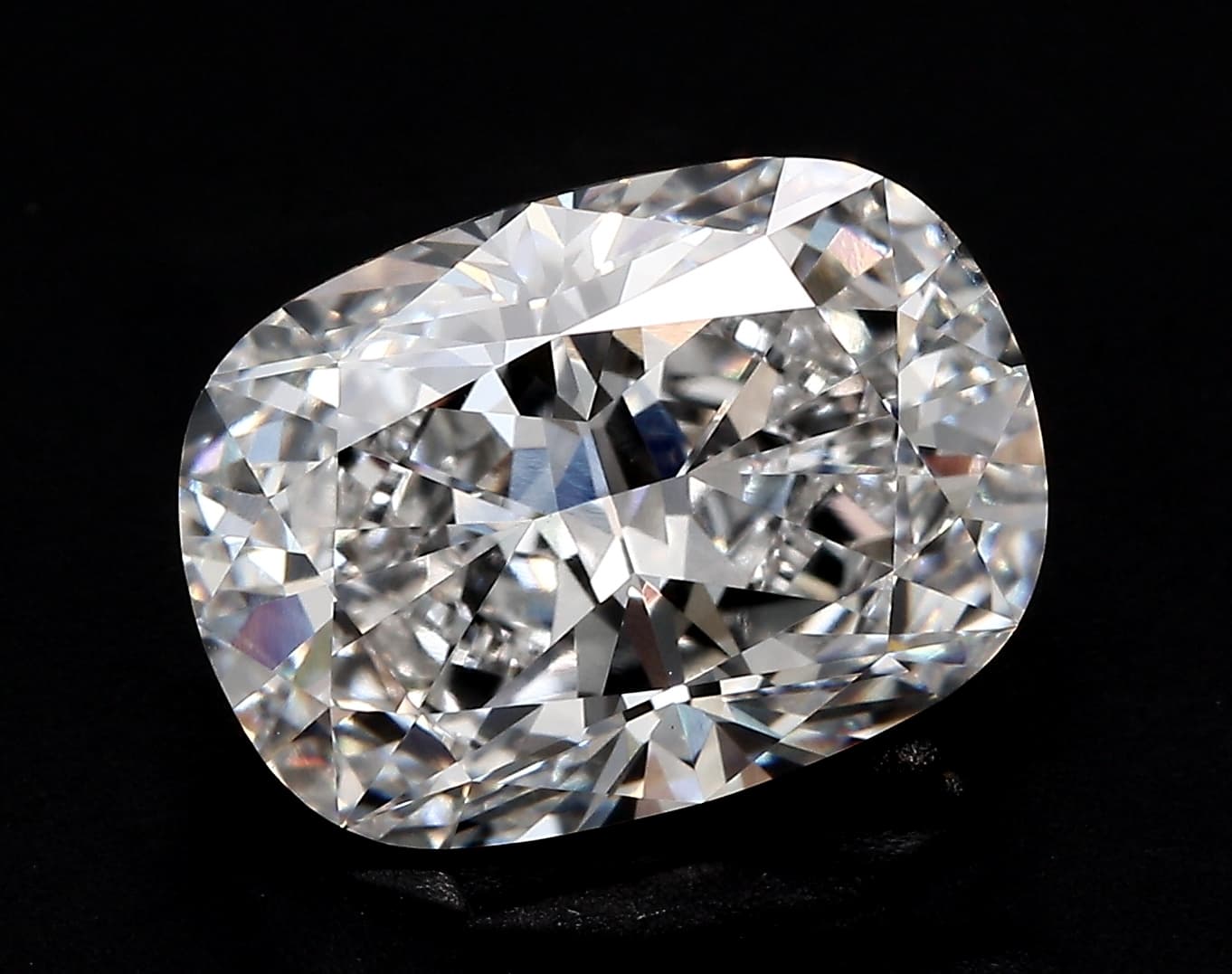 4.16ct | Cushion | D | VVS2 | Very Good