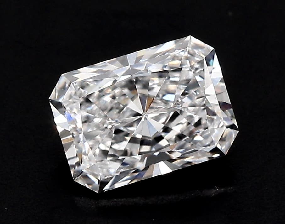 4.05ct | Radiant | G | VVS2 | Excellent