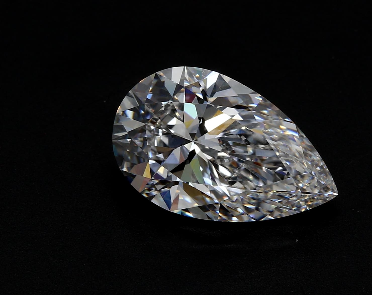 IGI | 8.53ct | Pear | F | VVS2 | Excellent