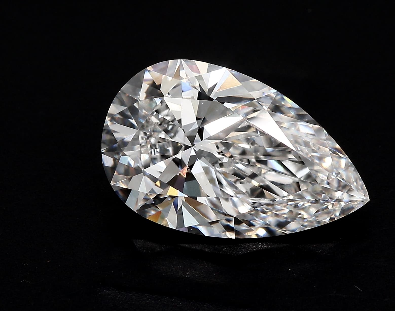 IGI | 9.5ct | Pear | F | VS1 | Ideal