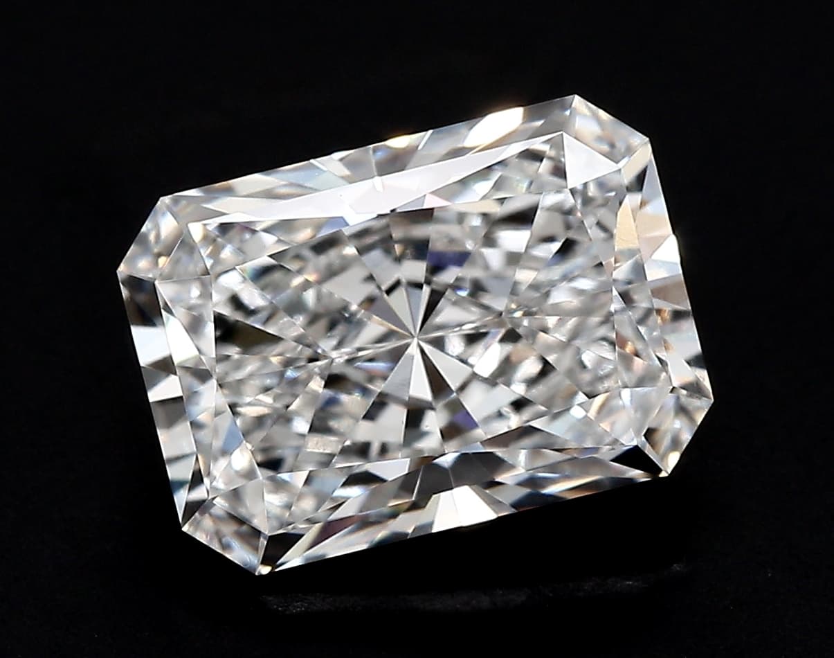 IGI | 4.31ct | Radiant | D | IF | Ideal