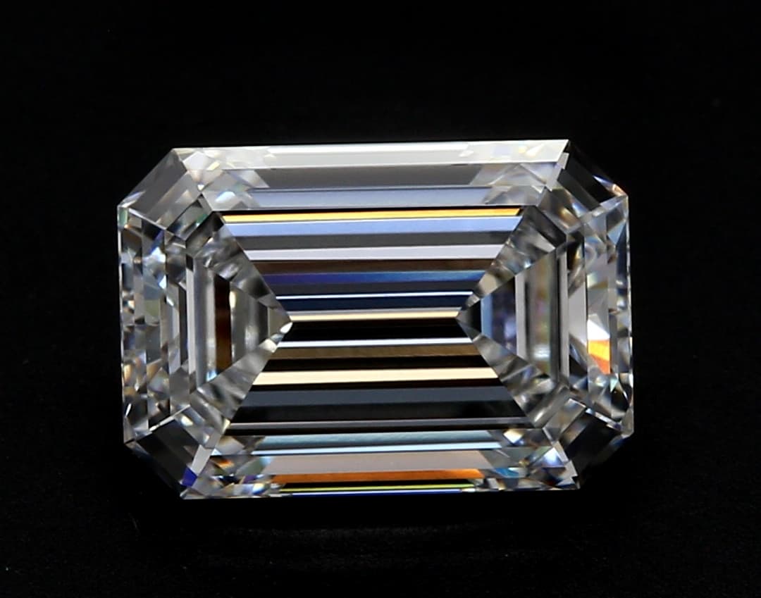 4.46ct | Emerald | D | IF | Ideal