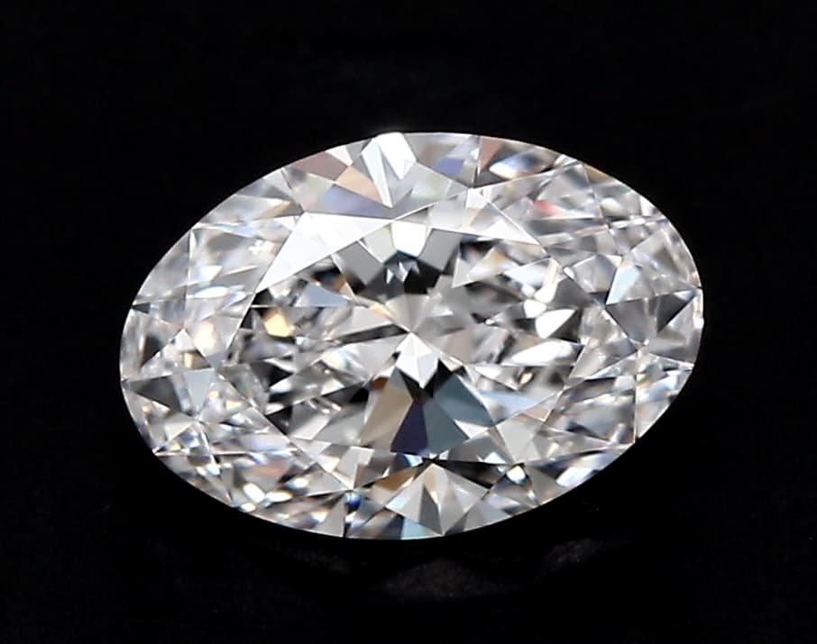 6.5ct | Oval | E | VVS2 | Excellent