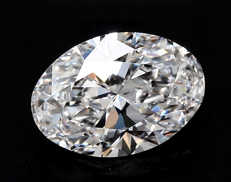 6.56ct | Oval | E | VVS2 | Excellent