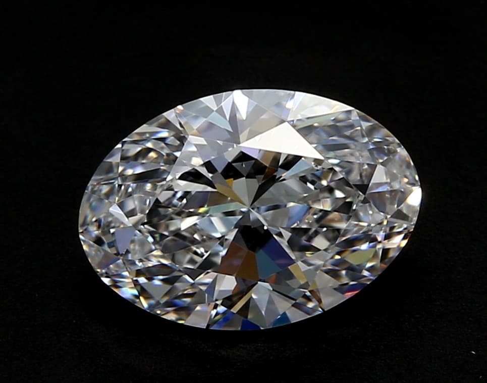 IGI | 11.57ct | Oval | E | VVS2 | Excellent
