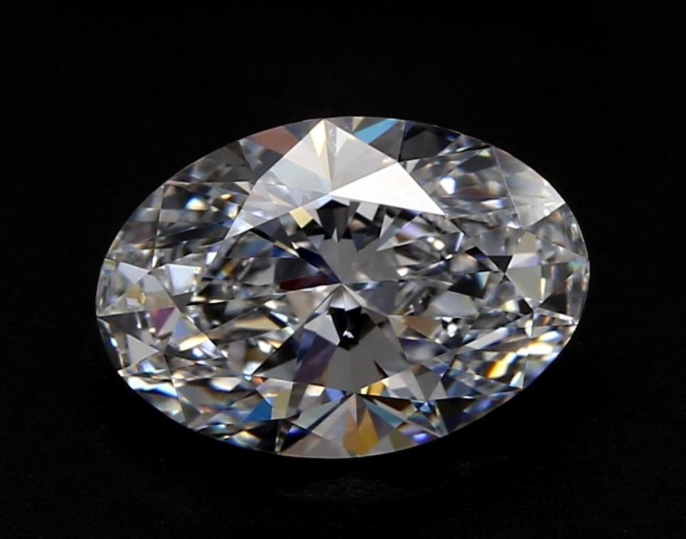 4.68ct | Oval | E | VVS2 | Very Good