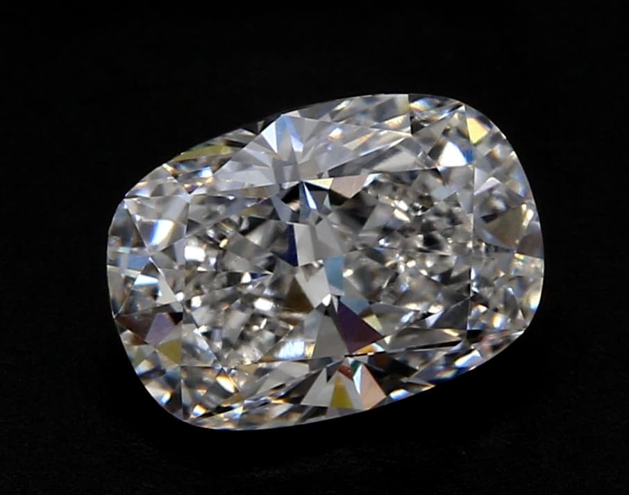 2.5ct | Cushion | F | VVS2 | Very Good