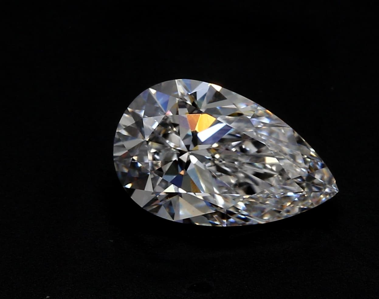 IGI | 2.78ct | Pear | E | VS1 | Excellent