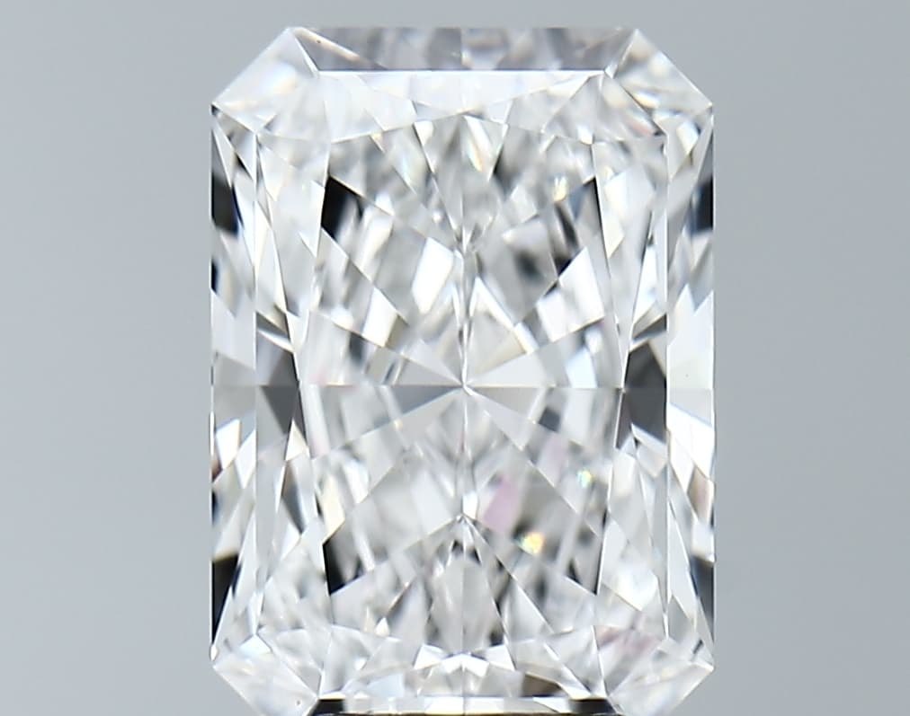 GIA | 4.73ct | Radiant | E | VVS2 | Ideal