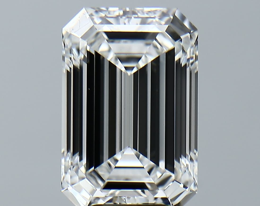 5.72ct | Emerald | E | VS1 | Ideal