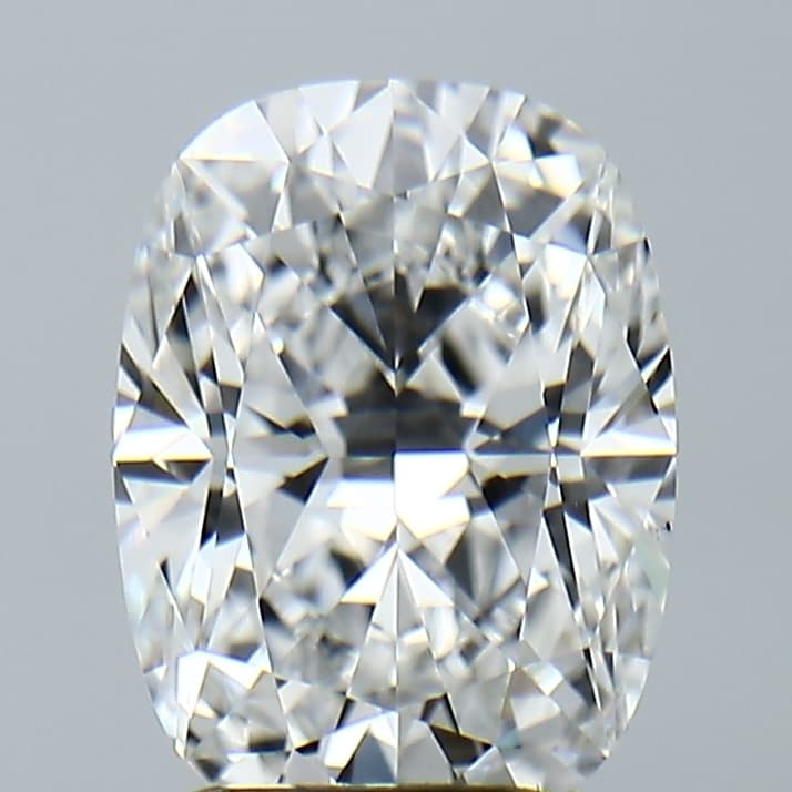 2.75ct | Cushion | E | VVS1 | Ideal